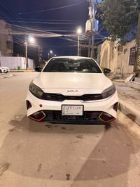 فورتي جي تي لاين • ٢٠٢٢ • فول مواصفات