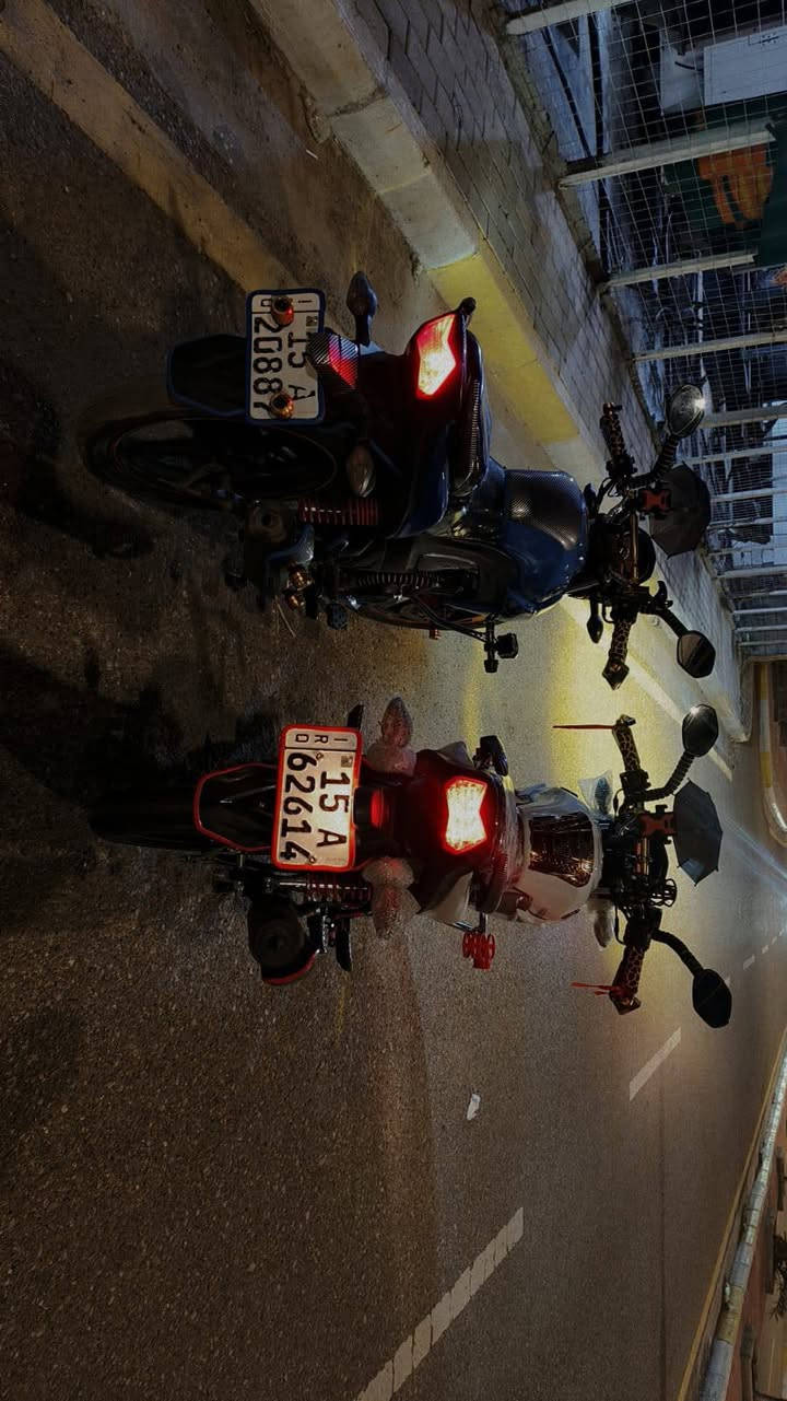 سلام عليكم هاوجي مسجل لوحات انكليزي بااسمي للبيع موديل 2020
مكاني ورار شقق الحجريه سعره 16
الموشراي ليتعبني ويكسر بحلال العالم
كلمه منك طيبه تكفيني وشكرا
رقمي للاستفسار ***********
