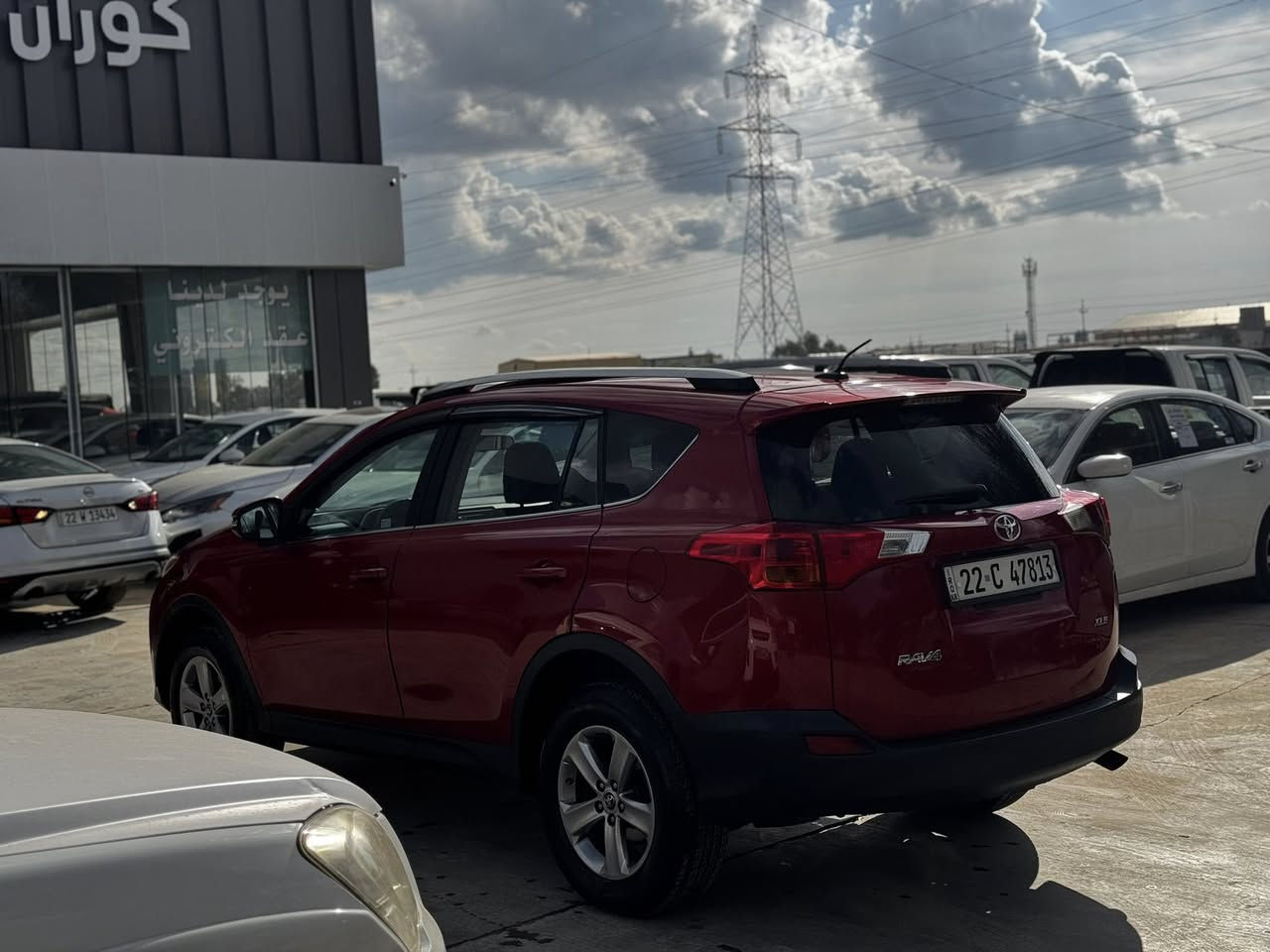 Rav4 2015 XLe
فول مواصفات
ماشيه ١٣٠
فقط بنيد صبغ
١٤٥ وبيها مجال 
عنوان قضاء كلار
***********
