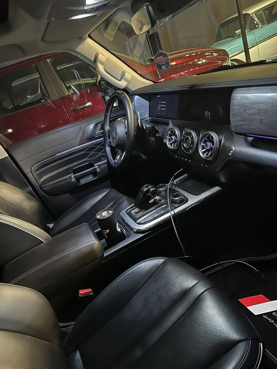 السلام عليكم
سياره تانك 300 موديل 2024 كفاله عامه
السياره مغلفه نانو بلكامل 
تخم تاير جديد 
السياره فول موصفات 
كراسي الاماميه كهرباء
تبريد تدفئه كشنات
فتحه سقف 
بصمه تشغيل 
السياره ماشيه 31 الف كم
السعر 42 مليون عراقي وبيه مجال
ملاحظه….السياره بعده داخل ضمان الشركه 
السياره بدون هذا الرقم بيه رقم عادي
لأستفسار : ***********
