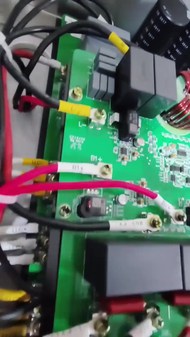 صيانة انفيرتر KEPPT 6KW IP66


**إذا كنت صاحب هذا الإعلان وتريد حذفه لأي سبب، رجاءا أرسل رسالة إلى الدعم الفني**