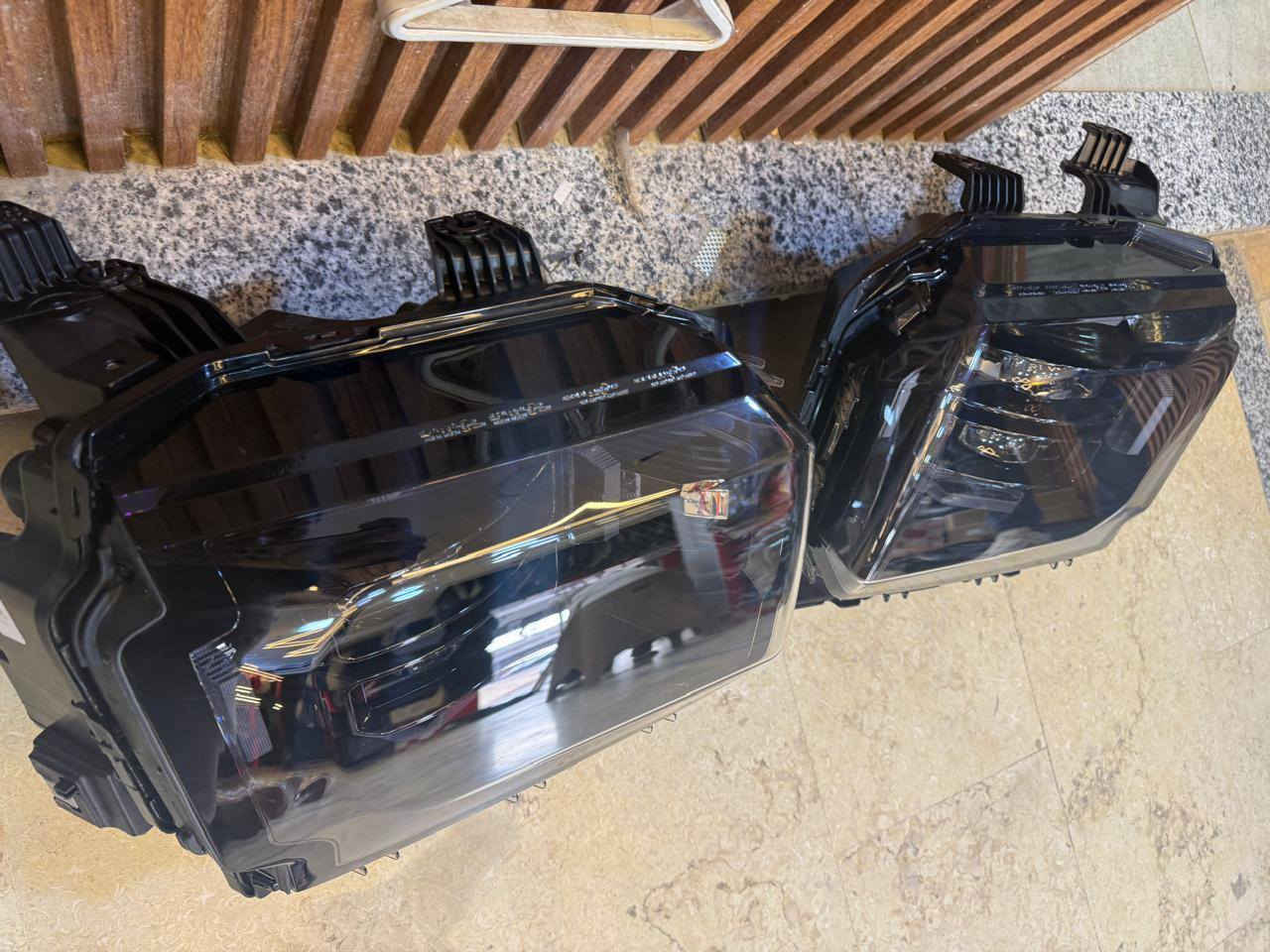 طقم فوانيس خلفي اصلي استيراد T2
طقم فوانيس أمامي اصلي استيراد T2
لتواصل والشحن
https://api.whatsapp.com/send/?phone=0201114999059&text


**إذا كنت صاحب هذا الإعلان وتريد حذفه لأي سبب، رجاءا أرسل رسالة إلى الدعم الفني**