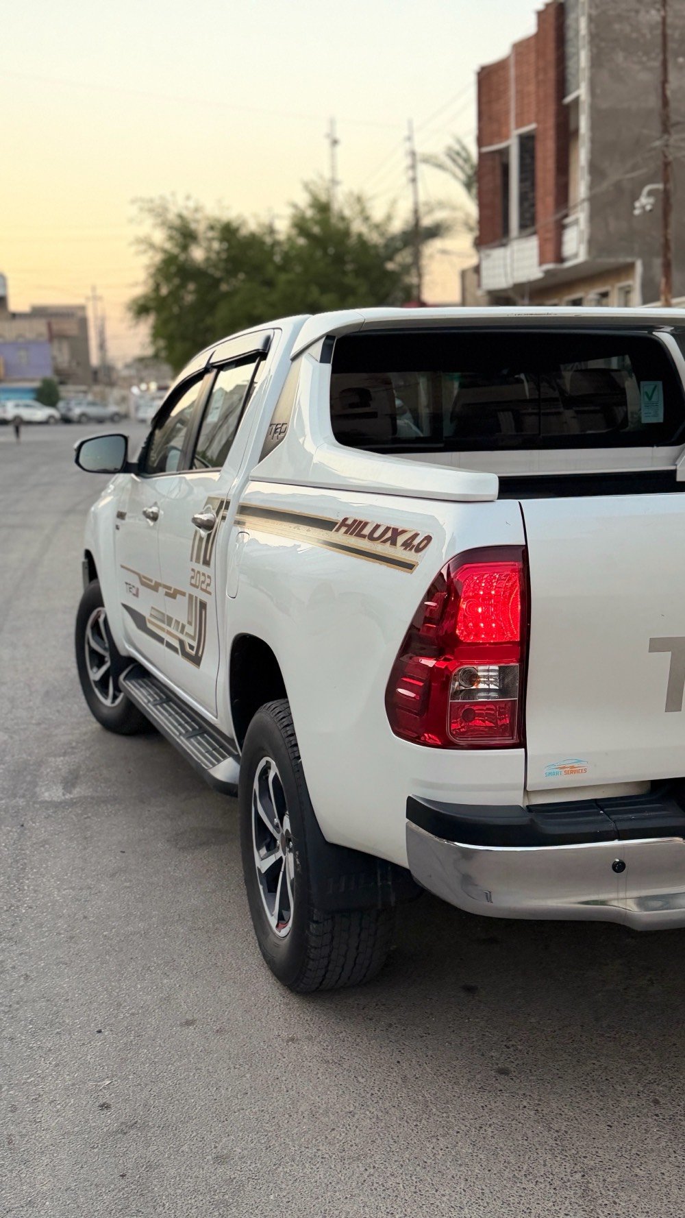 السلام عليكم للبيع هايلوكس Trd موديل 2020 كويتي محرك 6 سلندر 4000 فور ويل4*4 رقم بغداد تحويل مباشر السياره مكفوله عدا الجاملغ الامامي الايمن مصبوغ وبارد بسيط بالبنيد مكاني بغداد

السعر 258 وبيها مجال

للاستفسار:

***********