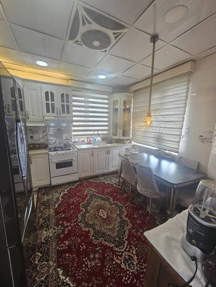 فرۆشتنی خێرا...نرخی داشکێنراوە..
 
          شوقە بەنرخی زۆر گونجاو...
      ((نەقدییەو هیچ قیستی تێدا نەماوە))

         ((( 3 دەفتەرو 50 وەرەقەو مامەڵە )))

٭ڕووبەری 100م
*دوو ڕوی باخچەیە
*ڕووی ناوشارو گۆیژەیە
٭پێکهاتووە لە:میوان،مەتبەخ،مساعید،2نوستن،مشتەمەلات.

٭بۆ زانیاری زیاتر لایکی پەیجەکە بکەو ژمارە (1) لە کۆمێنت دابگرە.
0776 1524852
0750 1730479
_________________________________________
♦ : ئێوەی بەڕێزیش گەر موڵکتان هەیە دەتانەوێ بیفرۆشن 
ئەوا دەتوانن تەواوی زانیاریەکان بنێرن بۆمان
بێ بەرامبەر ڕیکلامیان بۆ دەکەین .

💯لەگەڵ ئێمە دڵنیابە لە کڕین و فرۆشتنی دروست

▪️: ناونیشانی تەواوی موڵکەکەت
▪️:چەن وێنەیەکی موڵکەکەت ئەگەرهەبوو
▪️:نرخی موڵکەکەت 

📩بە نامە بینێرن بە ڤایبەر یان واتساب
    
    ***********
