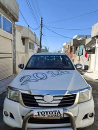 هايلوكس • ٢٠١٤ • ترخيص ٧-٢٠٢٩