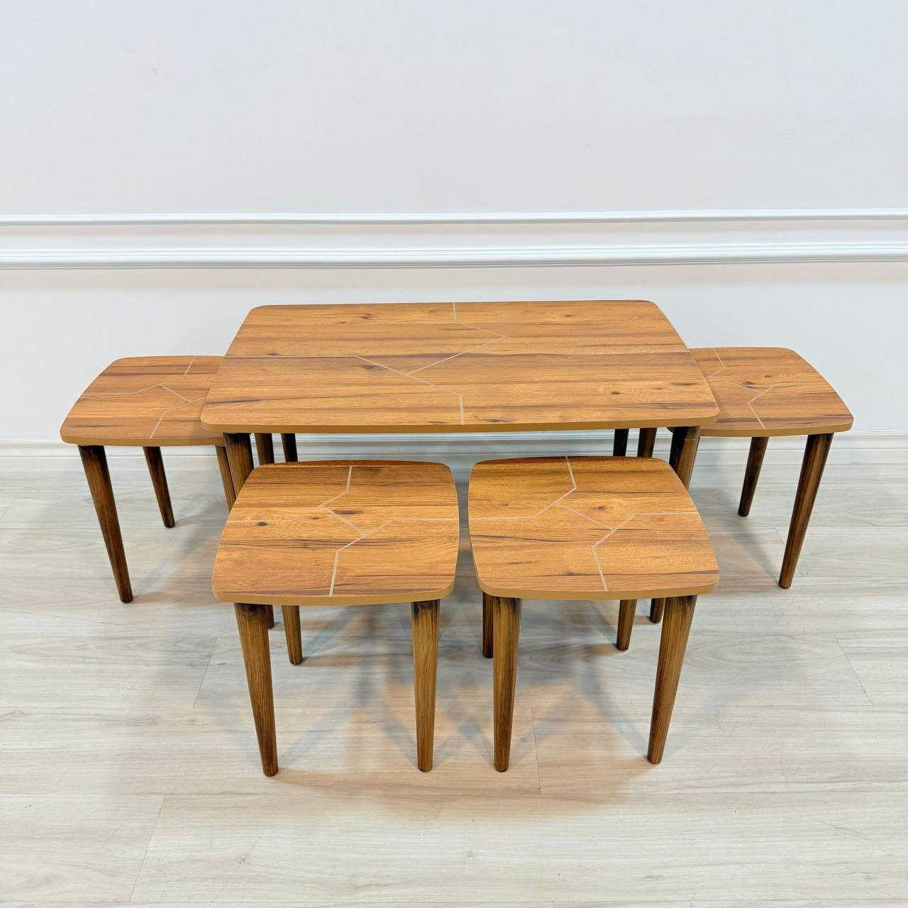 سيت طبله خشب 4+1 mdf متداخل صناعه درجه اولى
#السعــــــــــــر  110 الف

#الـيســــــر_للأثــــاث_المنزلـــــــي


**إذا كنت صاحب هذا الإعلان وتريد حذفه لأي سبب، رجاءا أرسل رسالة إلى الدعم الفني**