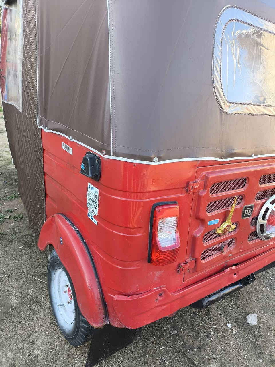 سلام عليكم اخون تكتك البيع موديل18  رقم وسنويه نكليزي بسمي  دوشمه  تخم تاير ماتخسر عليها ربع كبل الشارع مصبوغه عام الجماليه مكينه مكفوله لاتنقيص لاتبخير السعر 5/بيها مجال  مداور ثاني يوم ولباقي مذكور بل فيديو لعنوان كربلاء حي الساهرون ***********
