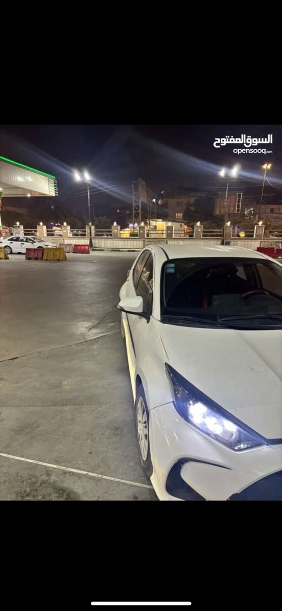 تويوتا يارس هايبرد 2022 رقم بغداد ماشية 33 كيلو نظيفة السياره حادثها بسيط مكاني بغداد سعرها122 وبيها مجال ***********
