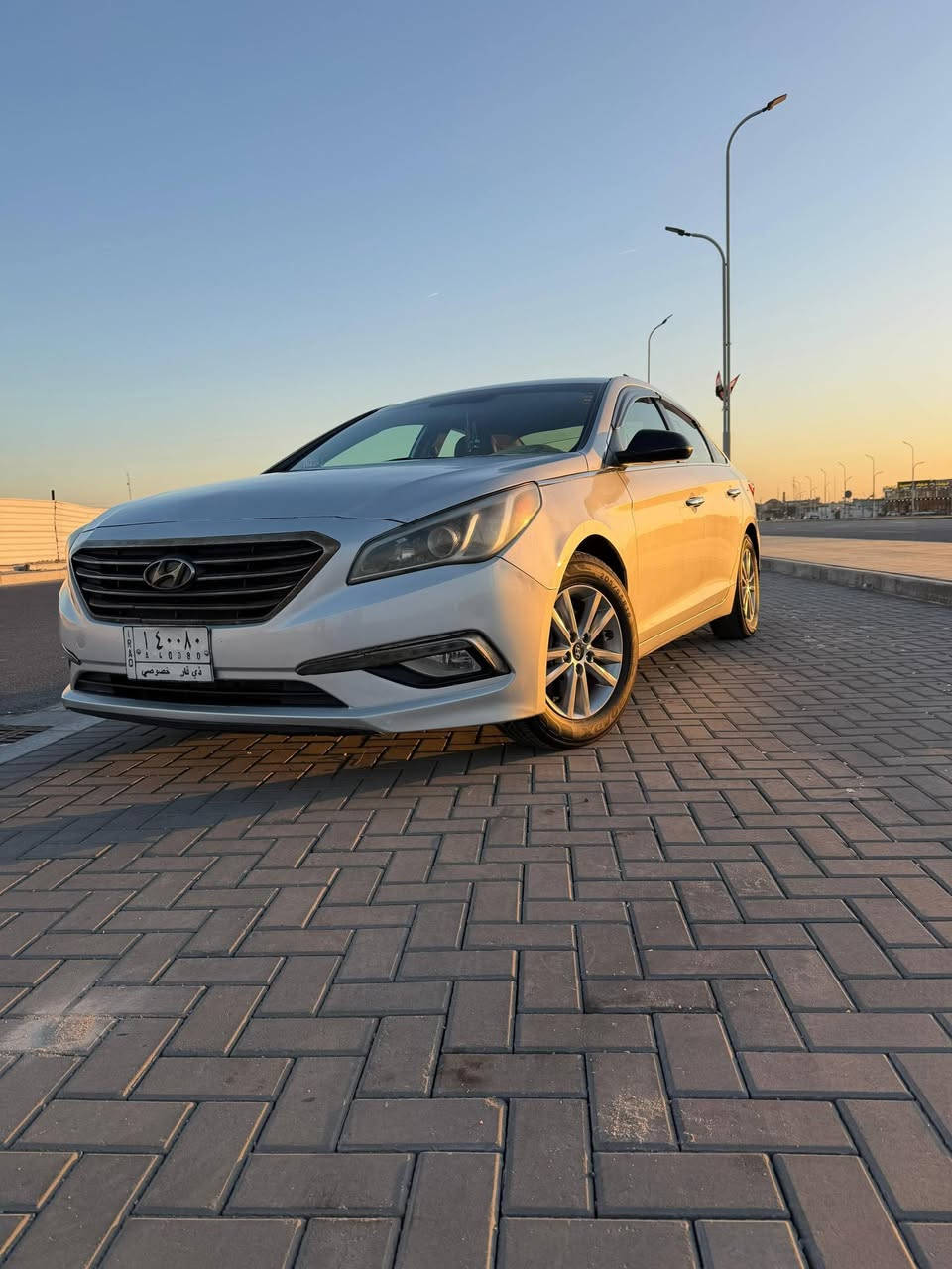 سلام عليكم
سوناته موديل 2015 ورارد امريكي
سيارة جاهزه خير من الله مكينه وكير كفاله لا  فتحو
كشناته نضيفه غرفته جديده كربائيات كله شغاله
تبريد ثلج سياره جديده تجي وشوف بعينك حدثه بسيط مكانه بصرة رقمه ذي قار مميز حرف أليف اي محفظه حول  راعيه بالبصرة سنويه 2027 بعده مامنتهيه سعر 115 $ رقم ***********
