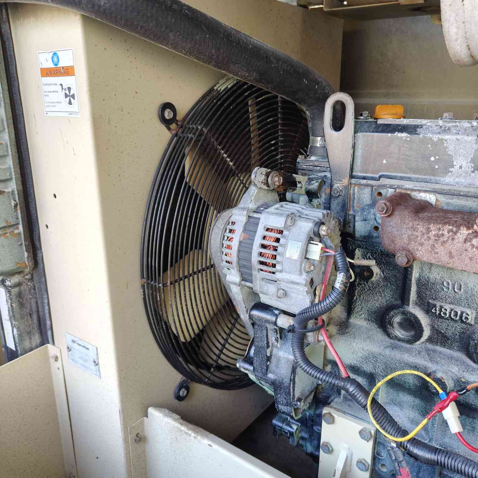 كومبريسر تفليش
مكينه انكر سون مكينه ينمر بم ميكانيك 
مكينه جديده مشتغله 4000ساعه
ضمان 5 سنوات 
الاستفسار ***********
