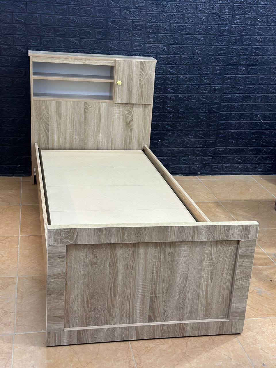 سرير عراقي منام صومية
نفر 90 في 190 السعر 165 الف
نفر ونص 120 في 200 السعر 200 الف
نفرين 180 في 200 يجي صوميات عدد 2 السعر 285 الف


**إذا كنت صاحب هذا الإعلان وتريد حذفه لأي سبب، رجاءا أرسل رسالة إلى الدعم الفني**