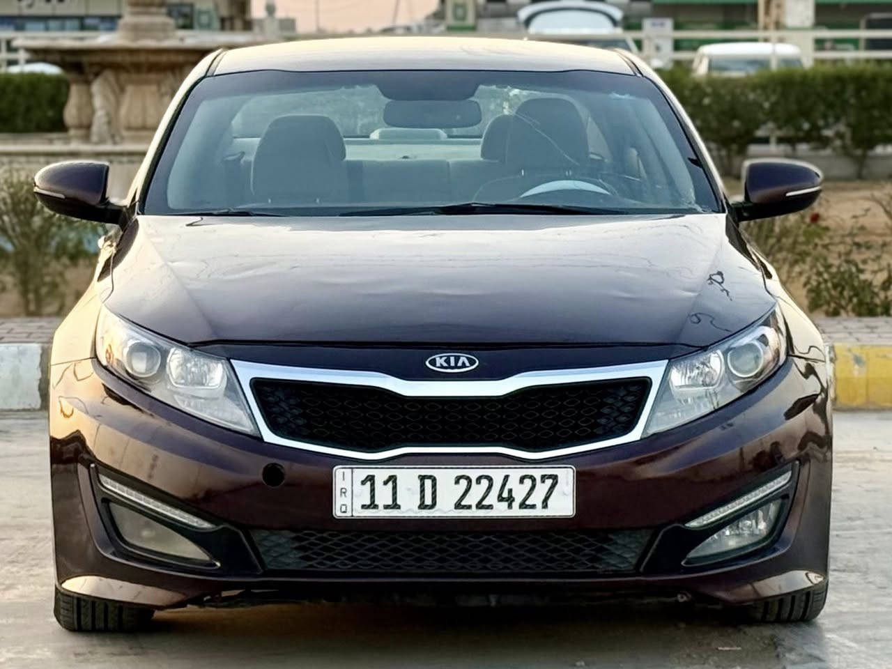 السلام عليكم
اوبتيما موديل 2013 

وارد امريكي 

رقم بغداد هزه جديده 

تحويل مباشر 

سياره لون جوزي 

محرك 2400 

سياره داخل بيجي 

موصفات كرسي 🪑 كهربائي ⚡️ 

كامره خلفيه 

اشاير بل مرايه 

سياره بيه صبغ جاملغ وبنيد بدون اي داخل 

وبيه قطعتين اثر جراد نصبغن

سياره تخم تاير جديد 

تبريد ‏ ‏تدفئة كله شغال 

لسعر 98 بيه مجال 

رقم تليفون ☎️ ***********
