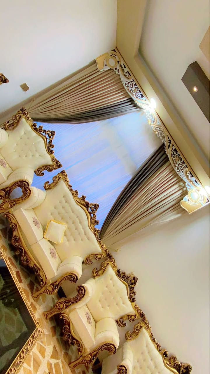 منزل حي الملايين الأولى خلف الگمرك ١٢٥ متر واجها ٨،٣٥ * ١٥ زرعي قرار ٢٥ ملك صرف حق التصرف وبي كرت بلديه 
بناء حديث نظام عباسي 

الطابق الأول هول ٦*٤ 

غرفة ٥*٤

مطبخ الحار + مطبخ بارد 

صحيات

الطابق الثاني 

استقبال ٨*٤ 

غرفه سويت ٥*٤ 

غرفه ٤*٤ 

صحيات 

البيت نظام حديت دكتات. فول صرف جبسمبورد كاشي كهربائيات ضمان واجها سيراميك + مرمر + حلان 

يحتوي ع مطبخ bdf

 السعر خاص


**إذا كنت صاحب هذا الإعلان وتريد حذفه لأي سبب، رجاءا أرسل رسالة إلى الدعم الفني**