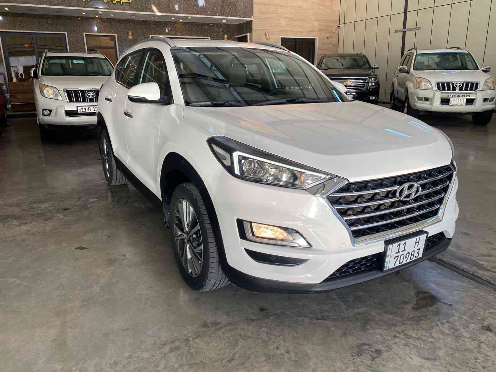 السلام عليكم توسان 2020 خليجي
(شركه الكاصد)
ماشيه 51الف مكفوله كفاله عامه

محرك2000 دوش

بصمه

كشنات كهرباء

حساس امامي خلفي 

شاشه نفكيشن اصليه

كأمره اصليه

شاحن وائر ليس

مود درايف

لد نهاري 

بكلايت لد

برده خلفيه

نضام ترحيب 

سبير شركه

سياره جديده جدااا

رقم بغداد

سعر (208) بيه مجال بسيط حك لعمله

للتصال***********

مكان سياره بغداد معارض البياع
