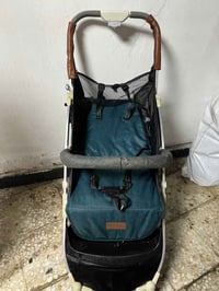 عربه طفل للبيع  مكاني الاعضميه شارع عمر سعر 40 الف 07700659828 يوجد تو...