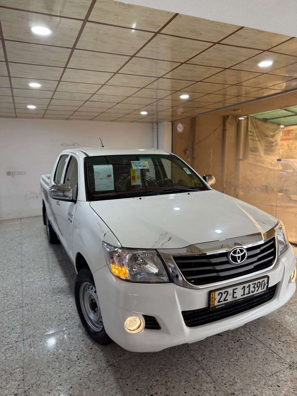 مەرزیە  ٢٠١٣  پارجەرەش
١٠ پارجەیە  لەسەر ساخەی
بۆدیەکەی بیلادیە 
سەیارەکە ٢٠٠ هەزری واقحی رۆشتووە. سەیارەکە زۆر پاکە
مواسەفاتەکای دیارە پێویست بە باسکردن ناکات  

 سەنەوی نوێیە و ٤ تایەی تازەیە
مەکیەت بی کرانەوە و بی دەنگە
***********
*********** وەتسئاپ و فایبەر رانية, السليمانية
