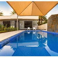 متوفر السبت مسائي 300 التواصل 07770414349