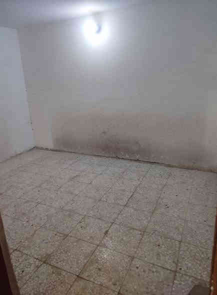 سلام عليكم بيت رهينه مساحه  ١٠٠ طبق واحد مطبخ صالح ستقبال غرفه صحيات ٢ رهن ٣٠ ستفسار مكتب بركات ام بنين ***********
