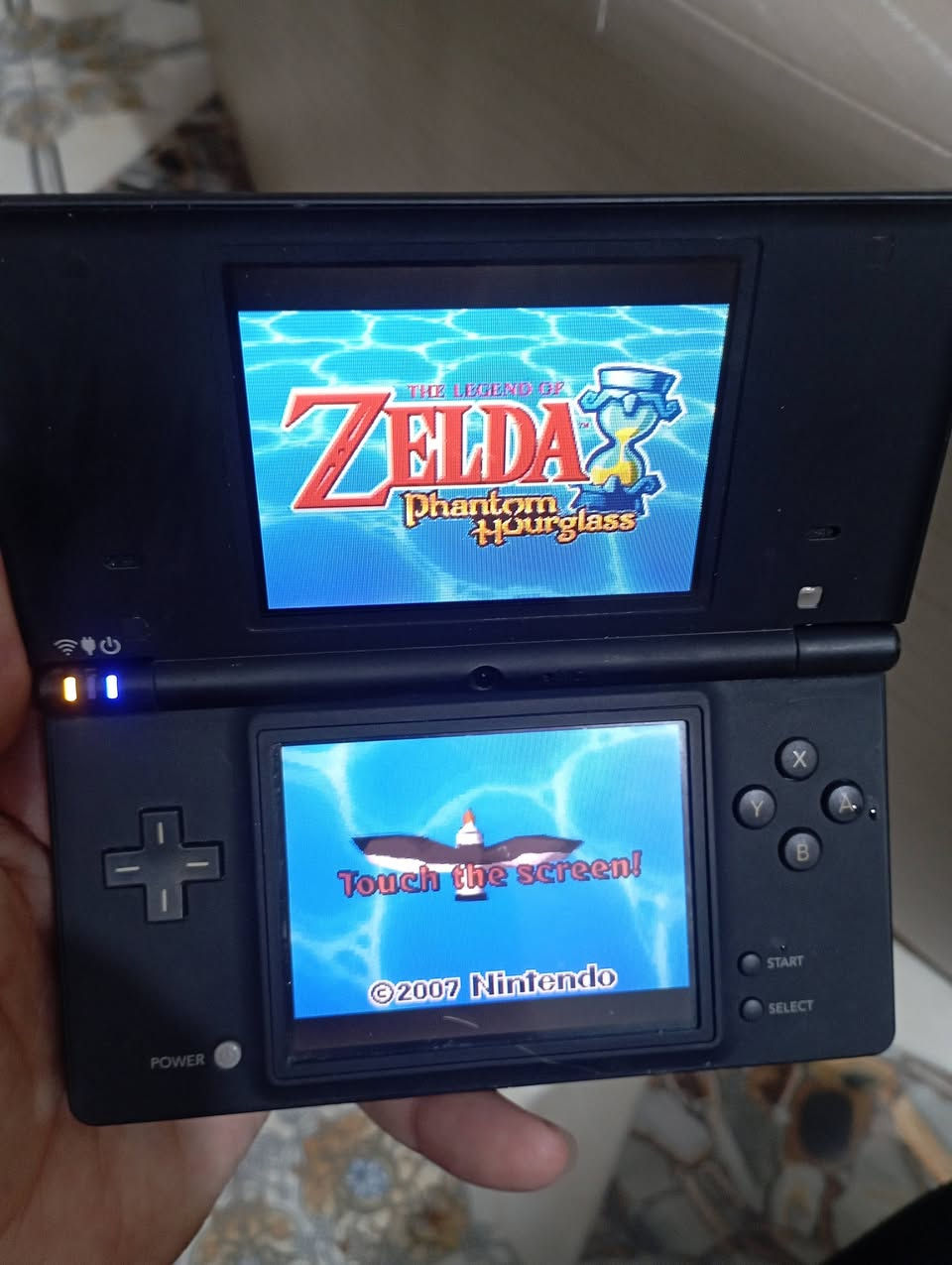 جهاز نينتندو دي أس آي (Nintendo DSi شغاال وكامل نقص قلم بي شخوط موضحات بلفيديو مع شاحنة الاصلية 110 v

. نسخة امريكية TWL-001(USA 
سعر ٥٥ الف


**إذا كنت صاحب هذا الإعلان وتريد حذفه لأي سبب، رجاءا أرسل رسالة إلى الدعم الفني**