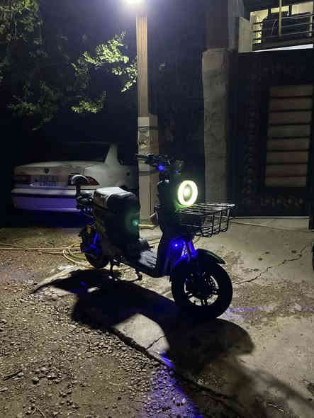 🛵شحن R9 مديل 24 بتشغيل بصمة وسويج  بلوتوث بطاريات خمسة دبل سرعة 70 حقيقي  
العطل بيهة فقط عقل 
سعر 300 الف وبيهة مجال
