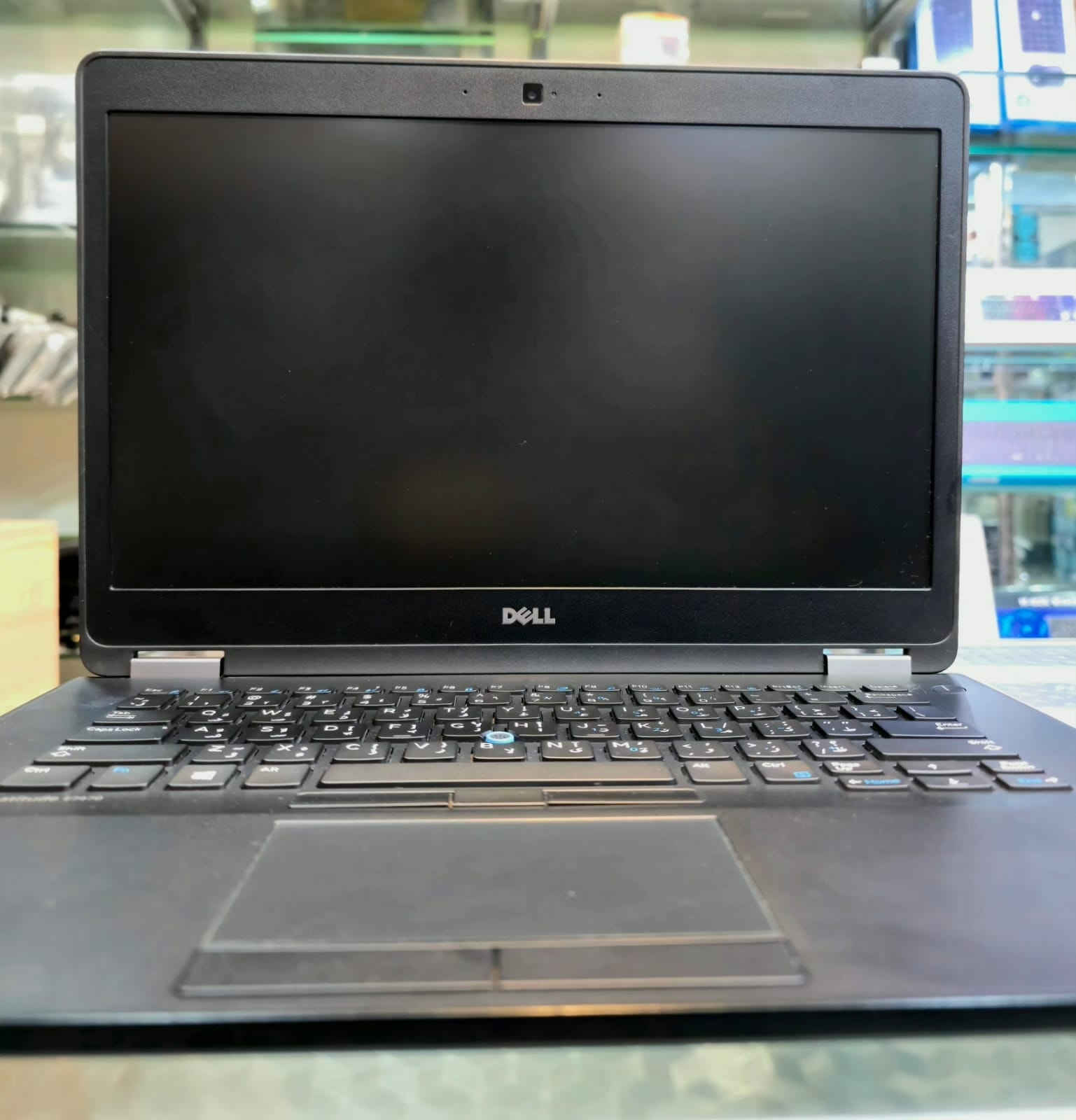 Laptop Dell Latitude E7470
CPU : i7 6th
RAM : 8G
HARD : 256ssd
SCREEN : 14"
GPU : intel
الملحقات : 
شاحنة اصلية + حقيبة و ماوس
العنوان :
 موصل - المجموعة الثقافية ـ قرب نفق الجامعة - مجمع الغانم
للتواصل : 
***********
***********
