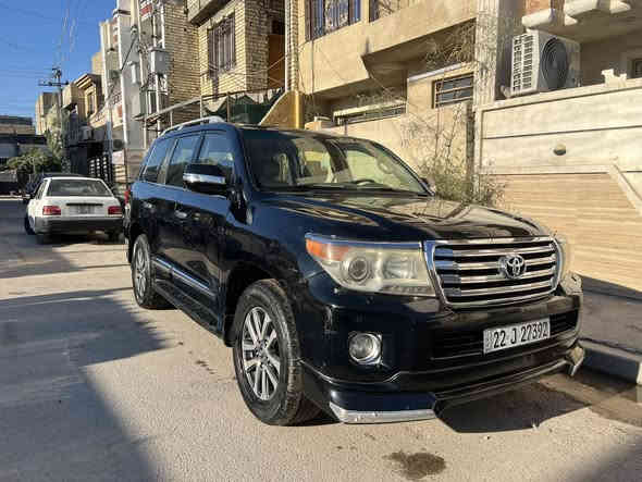 السلام عليكم 
لاندكروز2012🎌

🇯🇵GXR  V6   4000

4X4

السيارة مكفولة كفالة عامة من الصبغ والضربة 

مواصفات السيارة 

شاشة 

4كامرات 

مثبت سرعة 

تحكم ستيرن 

كشن كهرباء 

ثلاجة 

فتحة 

زراكات للايت الامامي 

حساسات امامية خلفية 

مري شفط وية التقفيل 

تشغيل عن بعد 

عليهة ادامة كاملة من نوزلات بلكات فيت بم 

كلة جديد 

محرك كير كلة مكفول 

السعر 349وبيهة مجال 

للتواصل *********** 

مكان السيارة بغداد
