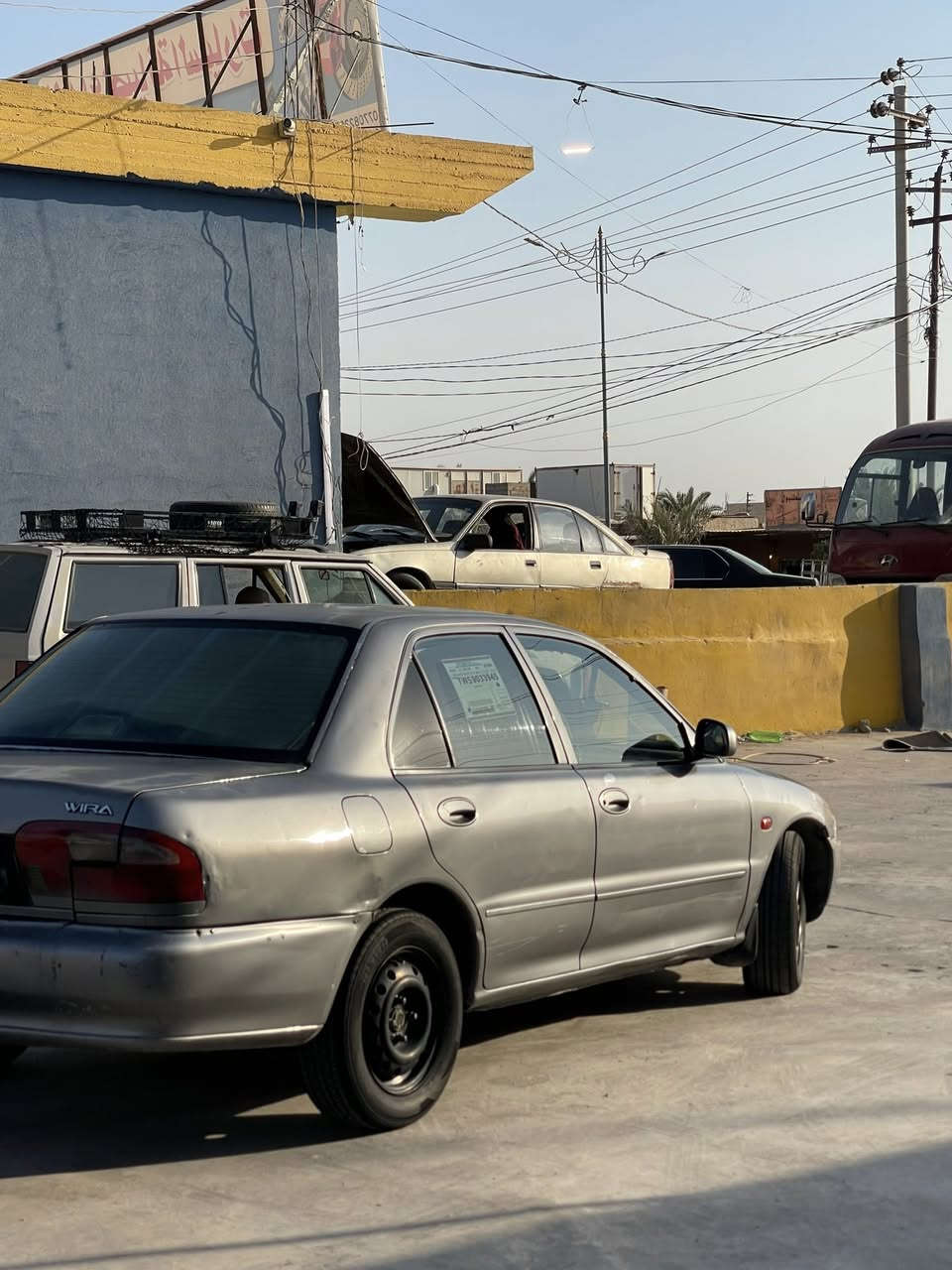 السلام عليكم…
بروتون 2002 صلاح الدين صدامي  للبيع او المراوس
گير✅
محرك✅
تبريد✅
تدفئه✅
صدر✅
كشر بدون صبغ✅
السعر 28  وبيها مجال. 
***********
