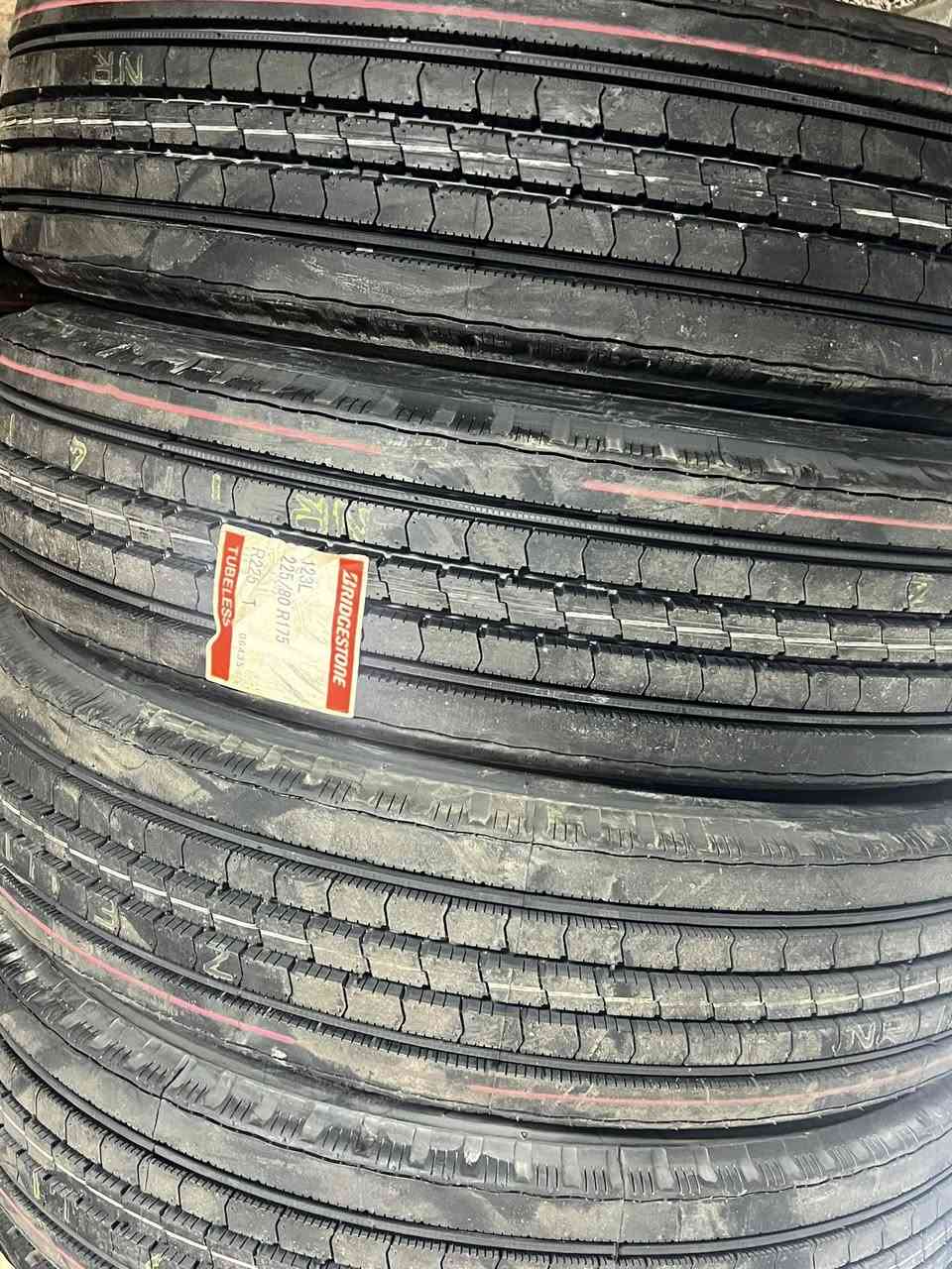 السلام عليكم وصل تايرات جديد برجستون ياباني زوج(450)الف متوفر جمله مفرديوجد توصيل جميع المحافظات 🌹
محلات ابو تحسين ***********
