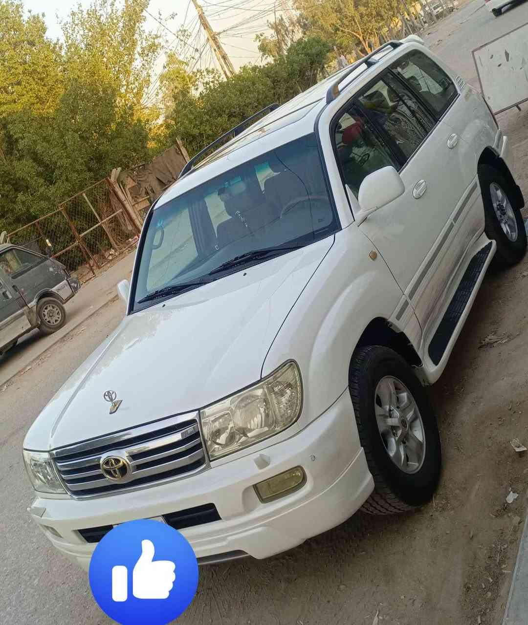 سياره للبيع مونيكا لاند كروز موديل  2007 سعر 160 مداور ثاني يوم سنويه 2028 اطارات جديد بيها، 3 قطع صبغ بدون ضرر.  رقم ذي قار للاستفسار ***********
