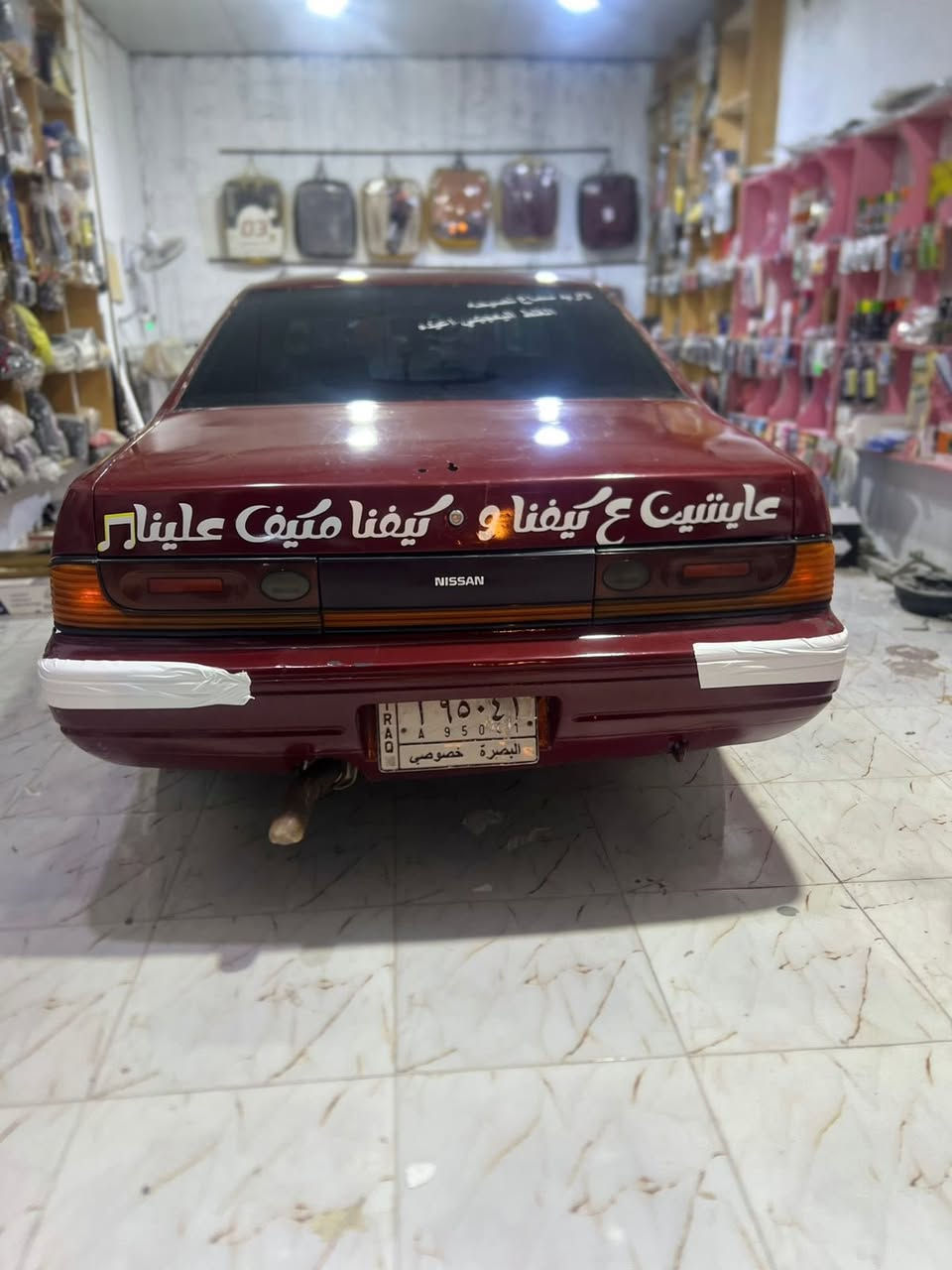 نيسان التيما للبيع سياره اصوليه مكينه وكير  جددكهربائيات شغاله كلها حداديه جديده مكينه300 السعر 30 وببه مجال ***********
