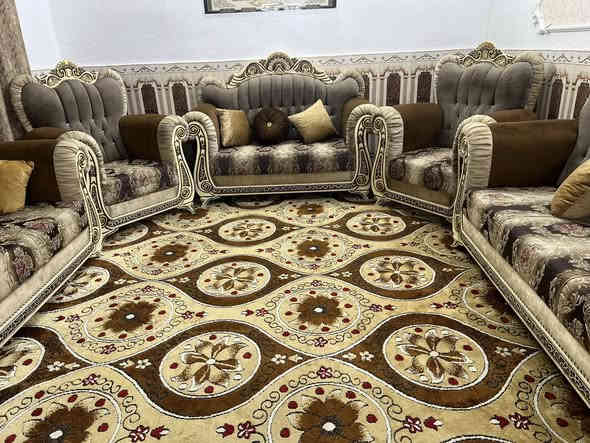 تخم مستعمل جديد ونظيف كلش 950وبي مجال الي يريدة وميز طعام جديد كلش مامستعمل هواية 6كراسي ويتكبر ويصغر 350وبي يمجال الي رايدهم للاستفسار ***********
