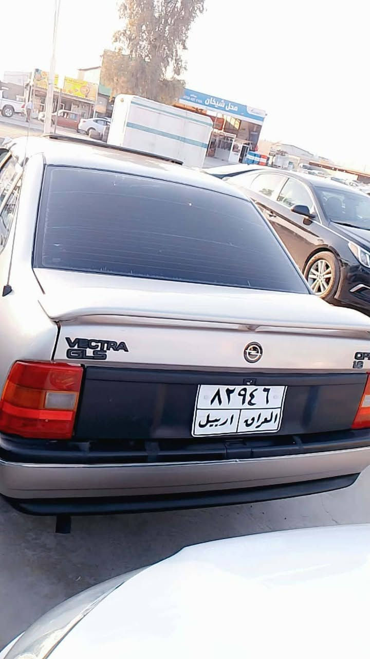 فكتره حجم 18 كير ومحرك شرط طخم صدر جديد الوره ولكدام طخم تواير كهربايات كلها شغاله سياره جديده رقم مصطره نكليزي اربيل شرط. التحويل ولوكاله   سياره مال بيت يعني مال جناي وهزه جديده     ***********
