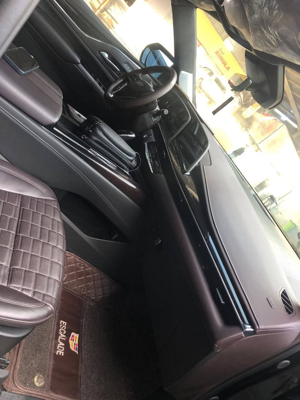 جمعة مباركة حبايب 

اليوم عدنه كاديلاك اسكاليد 2023 

وكالة المنصور ( خليجي )

كفالة عامة من تبديل من صبغ من كير من مكينة و شرط الفحص 

عداد المسافة :  43 الف كيلو

 مواصفات :

ابواب شفط 
نقطة عمياء 
مري اوتو دم 
صندوق شفط 
جكات 
نظام دفع رابع و خلفي 
شاشه كبيرة 
كامرة 4k
دمام صندوق
تشغيل عن بعد 
36 سماعة AKG
كاميرات 6
فورويل
كشن رجاج ‎ 
دوسات كهرباء
داتا شو 
بانوراما 
داخل جوزي المرغوب 
جنطة ذكية جلاق 
رادار جانبي و امامي 
رادار تحديد مسار 
مسنات خلفية تدفئة 
كشن Vib منفصل 
مري شفط 
اشاير بلمري 
ويل 22
ذاكر ميموري خزن 
مسنات جلد 
إنارة محيطية 
لدات 
اشاير ترحيب 
بصمات ٢
حزام ذكي 
كاميرا وسطية 
هاند بريك دكمة 
نظام سحب القطر 
مايك بجميع المقاعد 
نظام تجاوب مع السائق 
حاملات اكواب 
ثلاجة وسطية 

مابيها نقص كامله مكمله خير من الله 

الحلوه رايديها 80،000$ ( 8 دفاتر ) وبيها مجال 

للاستفسار ***********
