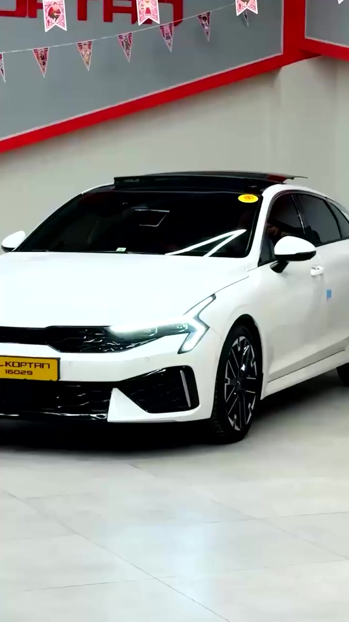 🔥
كيا k5 وارد كوريا بأعلى مواصفات وأفضل أداء 💥
#القبطان للسيارات 
01557700825 فون أو واتس 
ولو معاك مبادرتك نوفرهالك من كوريا بنظام المغتربين وعروض أسعار مبتخلصش😎


**إذا كنت صاحب هذا الإعلان وتريد حذفه لأي سبب، رجاءا أرسل رسالة إلى الدعم الفني**