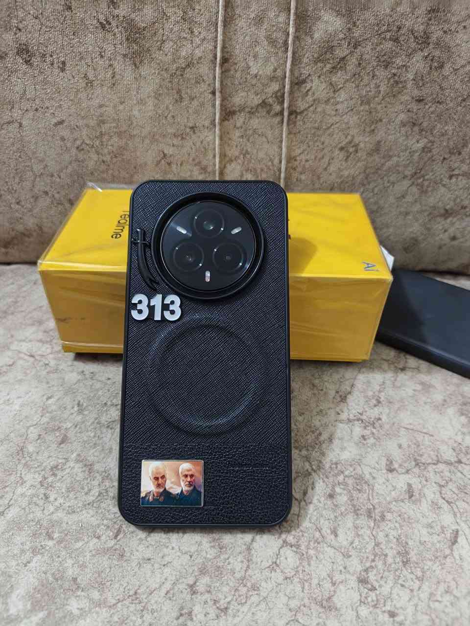 السلام عليكم. 
جهاز. ريلمي  14 برو بلص 5g 
 جهاز جديد مكفول من كلشي وماداخل صيانه مستعمل شهرين  مابي شخط
بطاريه ,6000
عشوائه,14
ذاكره,512
شحن سريع 80 واط
بي ضمان وكامل ملحقات 
يرهم مراوس 
مكان حله شارع 40  قرب مركز الجبل 
***********
