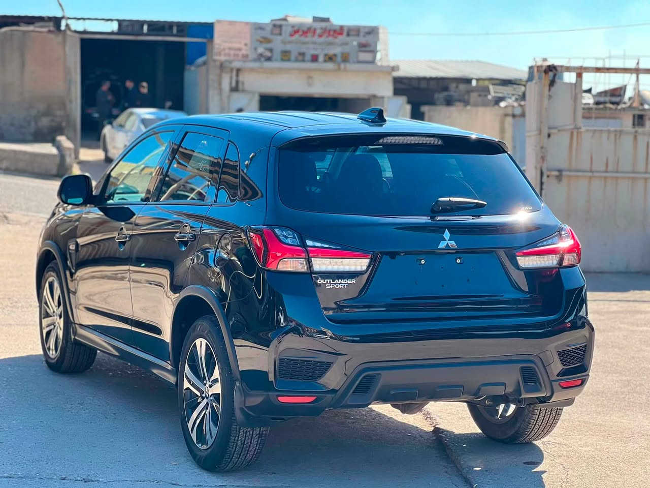 MITSUBISHI OUTLANDER SPORT 2024 AWD
رقم كاتي 

الضرر جملغ امامي و نص باب و نص بونيد  صبغ بدون دواخل
ارباك سترن طاك راجع س ١٣٢  ورقه بي مجال 
واتساب و اتصال ***********
