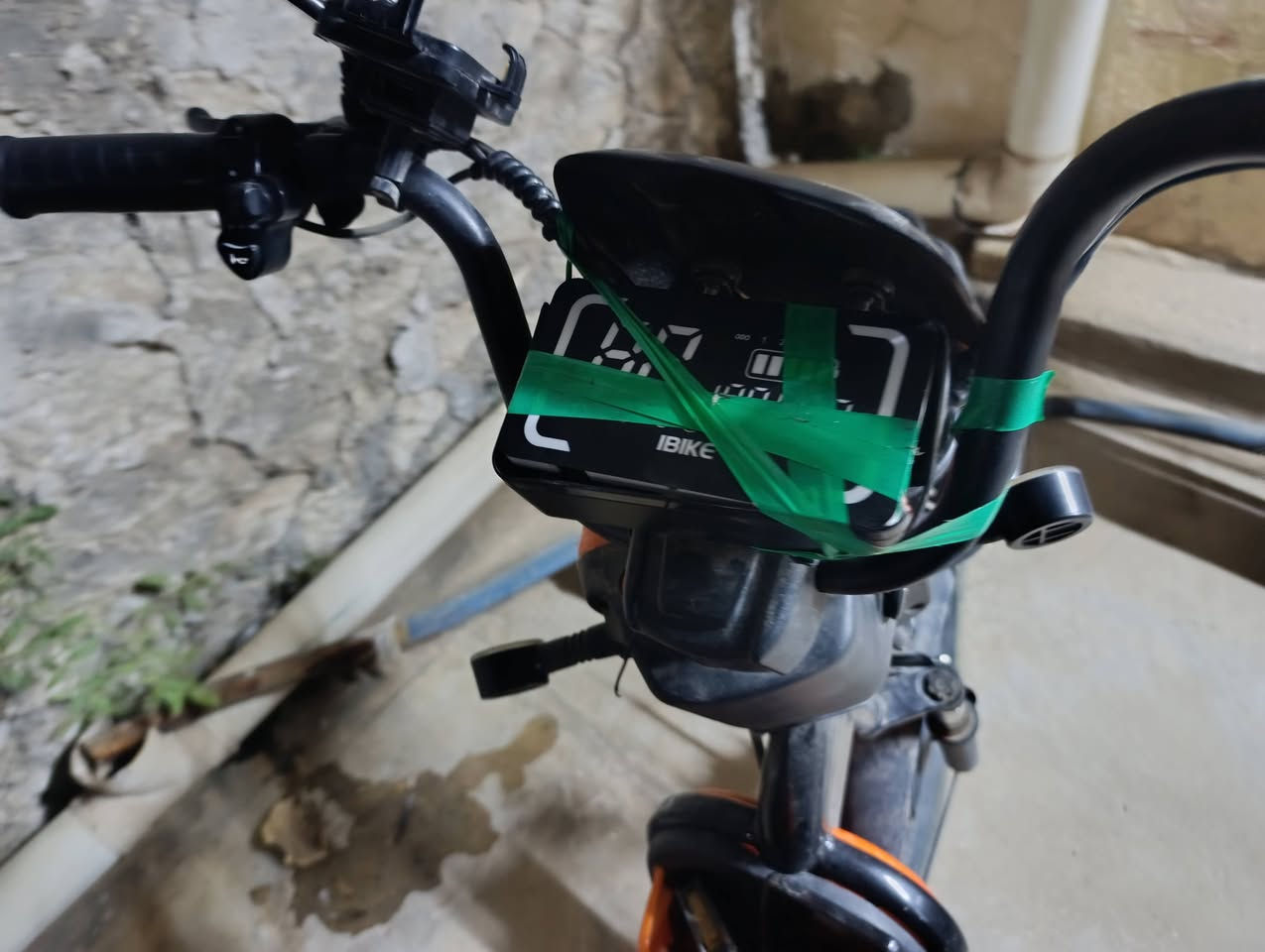 بيع باسكيل شحن يشتغل  بس وكع شاشه مكسور واشويه تاير


**إذا كنت صاحب هذا الإعلان وتريد حذفه لأي سبب، رجاءا أرسل رسالة إلى الدعم الفني**