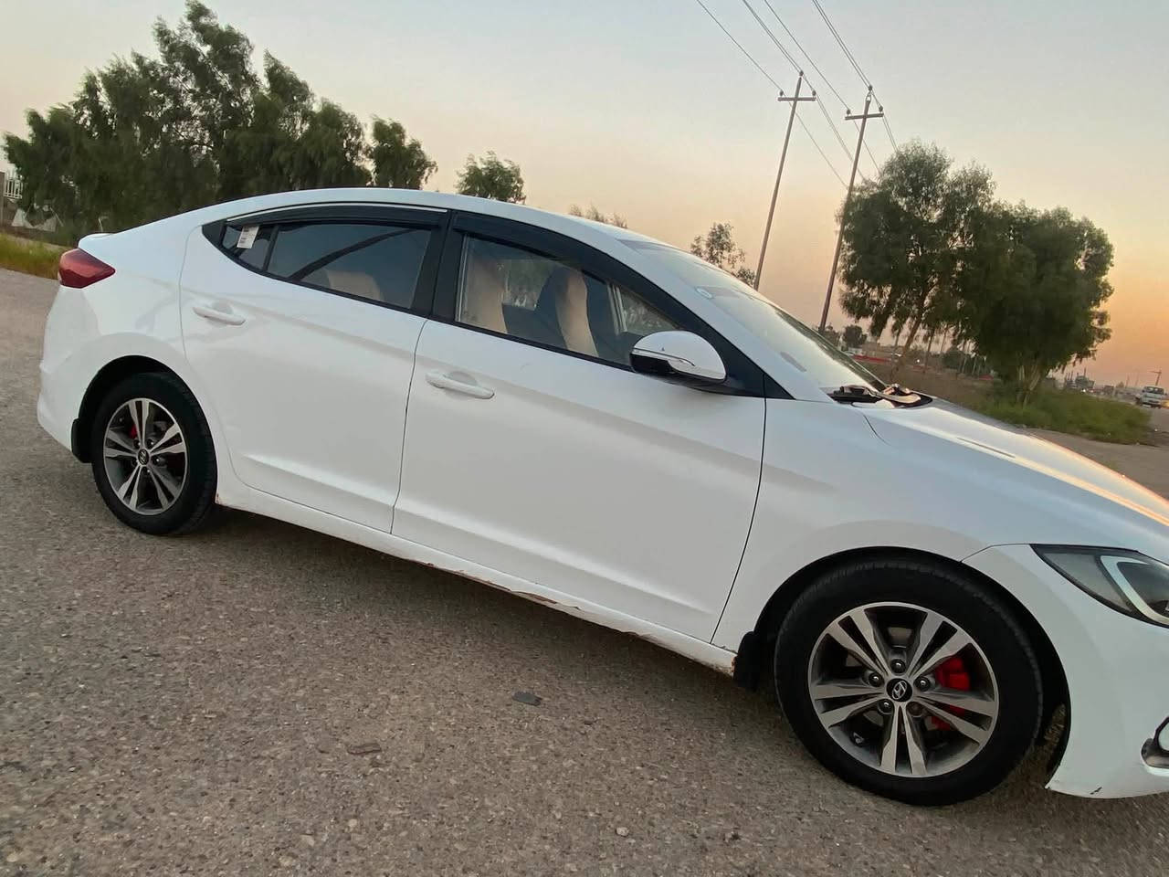 سلام عليكم
ألنترا موديل ٢٠١٧ خليجي مكفولة من التبديل والضربة القوية والصبغ بيها تكحيل بسيط وبارد فقط بالباب ورة السايق والدوسة جهة الصدر انطخت بالرصيف قبل فترة واضحة بالصور ابيع عالفحص سنوية لغاية ٢٨ مداور ثاني يوم 
السعر ١٣٥ وبيها مجال
مكانها ناصرية قرب شركة نفط ذي قار
***********
