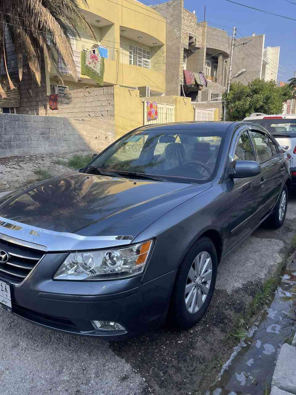 السلام عليكم سوناتا 2009 وارد امريكي ضرر يم قبق البانزين بدون دواخل مصبوغه اثر جراد ليبل واحد كلهه السياره مكينه 2400 لاصرف ولا بخار رقم ديالى سنويه ٢٦ تخم تاير تبريد ثلج صدر امامي خلفي جديد ويل كب  شاشه تاب كامره السعر 98 وبيهه مجال بصيط مكان السياره ديالى بعقوبه الاستفسار ***********
