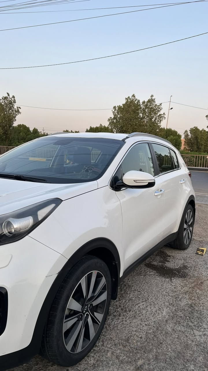 السلام عليكم
للبيع كيا سبورتج 2018 رقم بصره تحويل ثاني يوم سنويتها لغايه 2029 السياره قماره حديد خمسه راكب قطعتين تبريد المرايات شفط عند القفل ويل 19 محرك 4 سلندر 2000 دوش السياره بيها رصعات بسيطات في الجاملق الأمامي والجاملق الخلفي والباقي كفاله عامه من البارد والصبغ والتبديل 

السعر خاص او شراي اتصل 

مكان السياره في البصره كرمه علي 

رقم ***********
