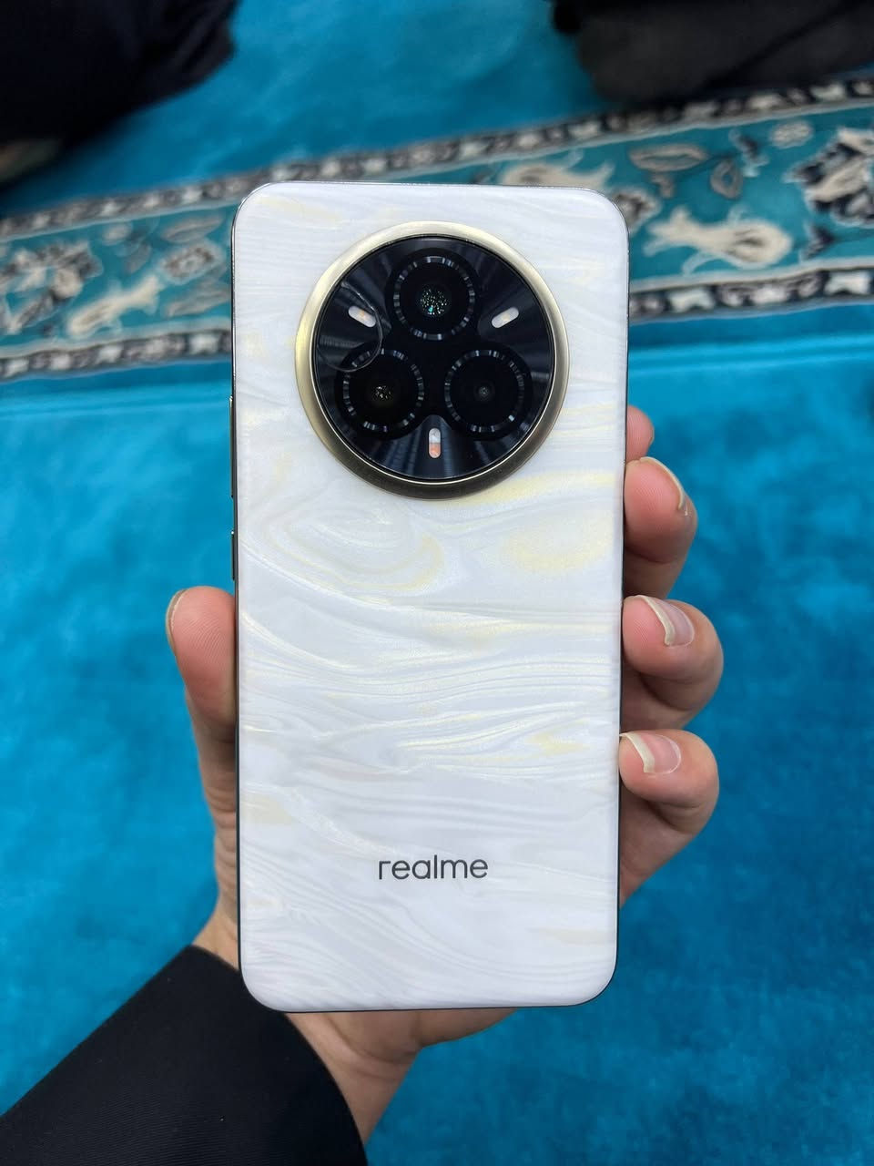 جهاز ريلمي 14pro pls 5G
بطاريه 6000
ذاكره 512
ذاكره عشوائيه 26
الزوم 120x
جهاز قوي واي عيب مابيها ومامستخدمه غير شهرين فقط 
وموجود كارتونها وكل ملحقاتها وشاحنته البلاديه و٣ كفرات مني هديه الكم والسعر 400 المو شراي ليتصل ***********
