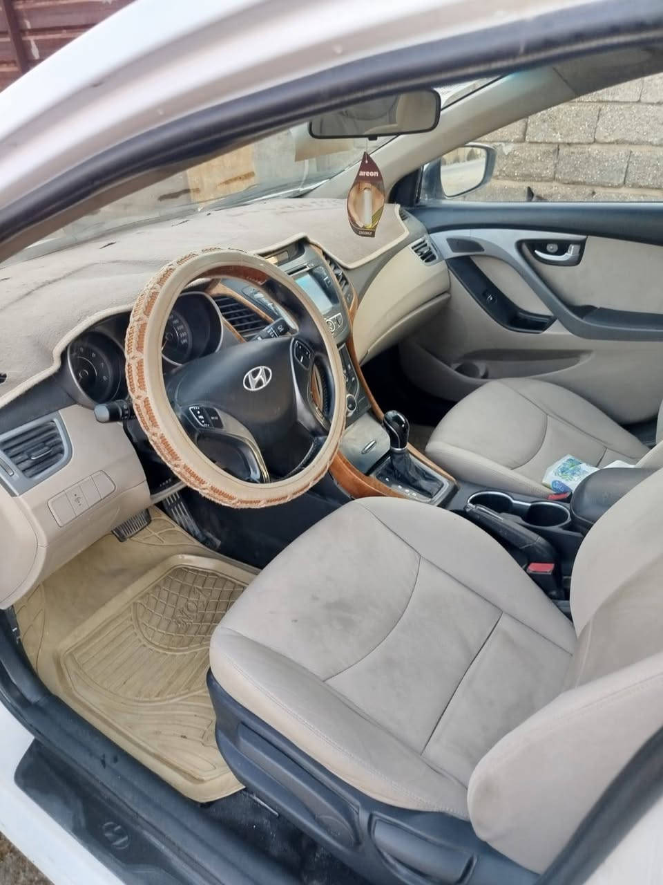 النتر موديل 2015 خليج سعر 82 وبيه مجال الاستفسار ***********
