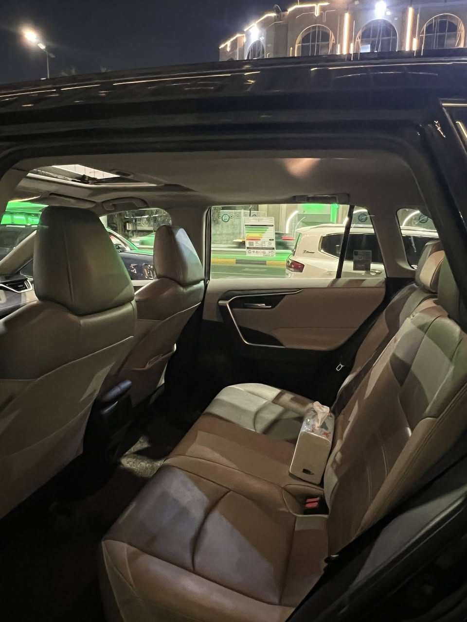 راف فور 2019 للبيع  مكينه 2500 سياره مكفوله كفاله عامه من الصبغ والضربه فول مواصفات عل اخير وارد امريكي 
مثبت سرعه
سستم صوت سماعات 
لد زنون
كامرات 
صندوق شفط 
مرآي شفط 
حساسات

مكاني بغداد 
*********** واتساب راسلوني ادزلكم تفاصيل بعد والسعر
