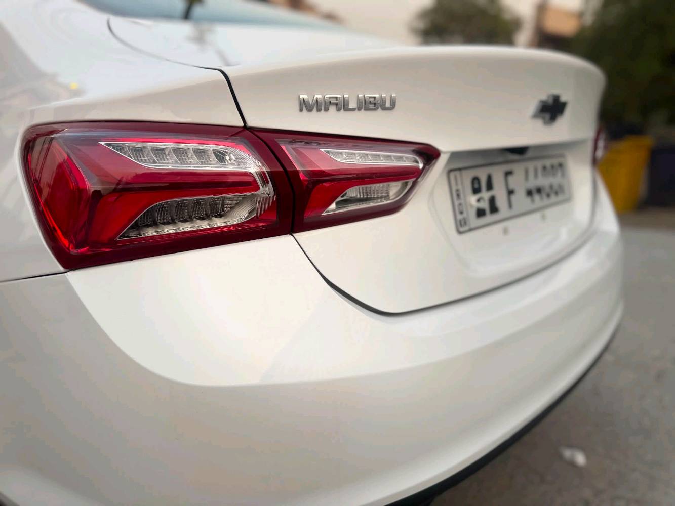 السلام عليكم 

للبيع ماليبو LT2 مديل 23فوول موصفات حادث فقط بنيد ومبدل بلادي  ر بي جزا بسيط صبغ بدون دواخل شرط  مرفق صور الحادث وسونار يرباك راجع بلادي بدون نقص جديد جدا 

ماشية 43اميل كير مكينه تبريد شرط كفاله رقم سليمانيه باسمي 

ميحتاج ذكر موصفات لان فول وداخل اوف ايت هزه سنويه جدد 

مكاني سيديه سعر 140 
هاتف واتس ***********
