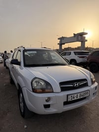 توسان • ٢٠١٠ • كفالة