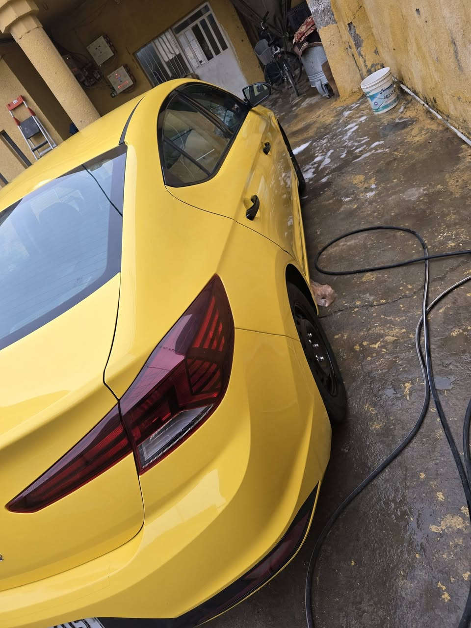 النترا ٢٠٢٠ امريكي
مكينه ٢٠٠٠ مواصفات عاديه 
السياره مكفوله كير مكينه صدر تخم تاير ويل كله جديد تبريد كفاله 
شاديله منضومه عدسات وشاشه اصليه ومنضومه غاز ادامه جديده 
ضرر موضح بالصور بدون تبديل طخه بسيطه 
رقم بغداد تحويل مباشر 
للاستفسار 
***********
السعر ١٤٠ مجال بسيط
