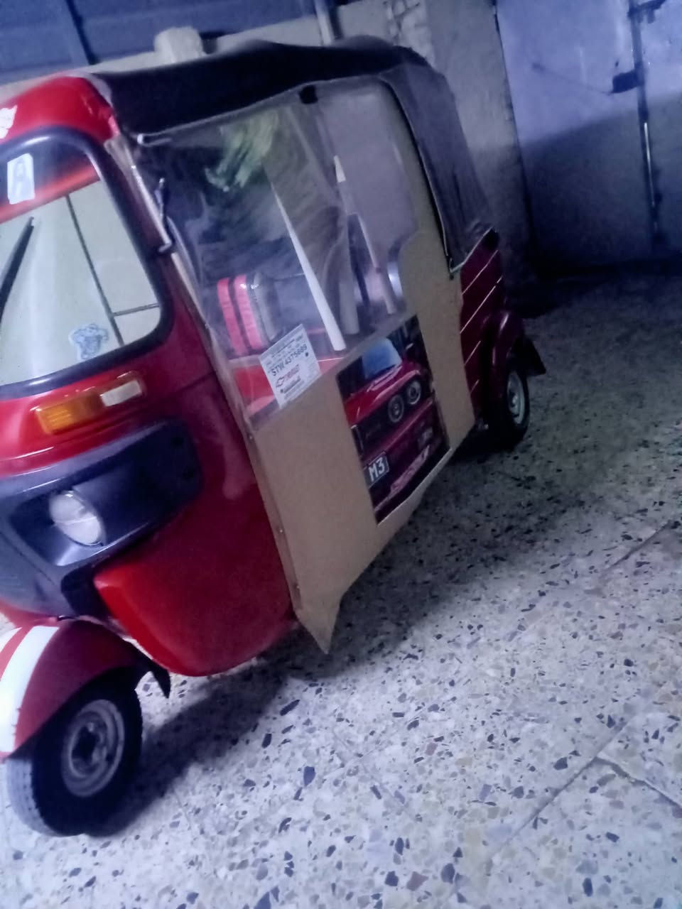 السلام عليكم تكتك موديل 18رقم بغداد بسمي كايمه المكينه ***********
