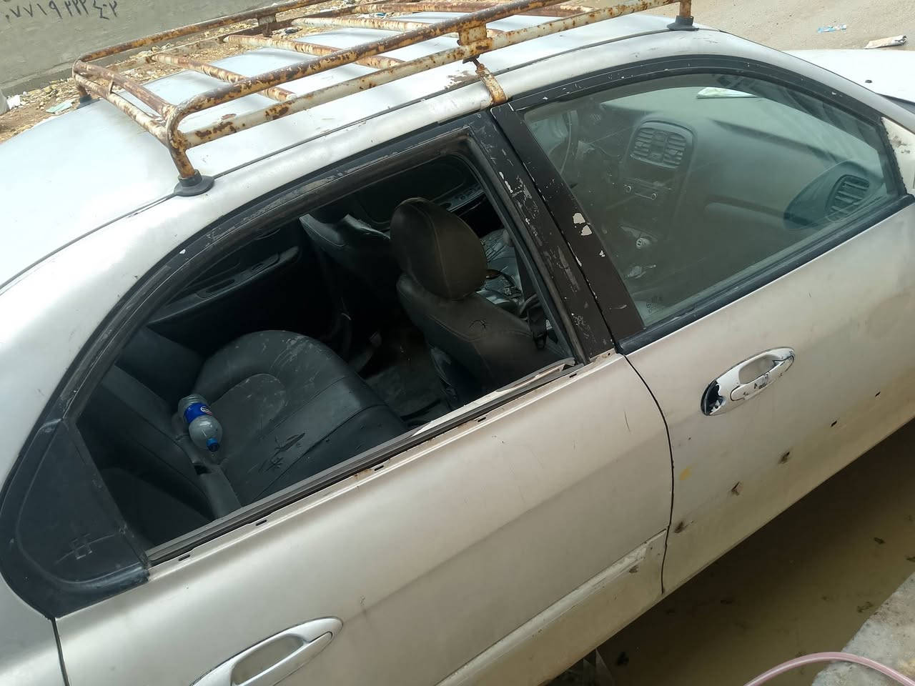 سوناتا 2001السعر 25ورقه بغداد الدورة ***********
