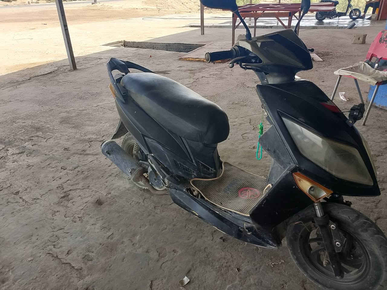 دراجه للبيع مجفته تجفيت مضبوط بوش وبستم ورنك كله جديد باتري جديد الدراجه نكره سلف للبيع او مراوس بدراجه ايراني  مكاني الهوير شلهه الحجاج السعر 250 للتصال ***********
