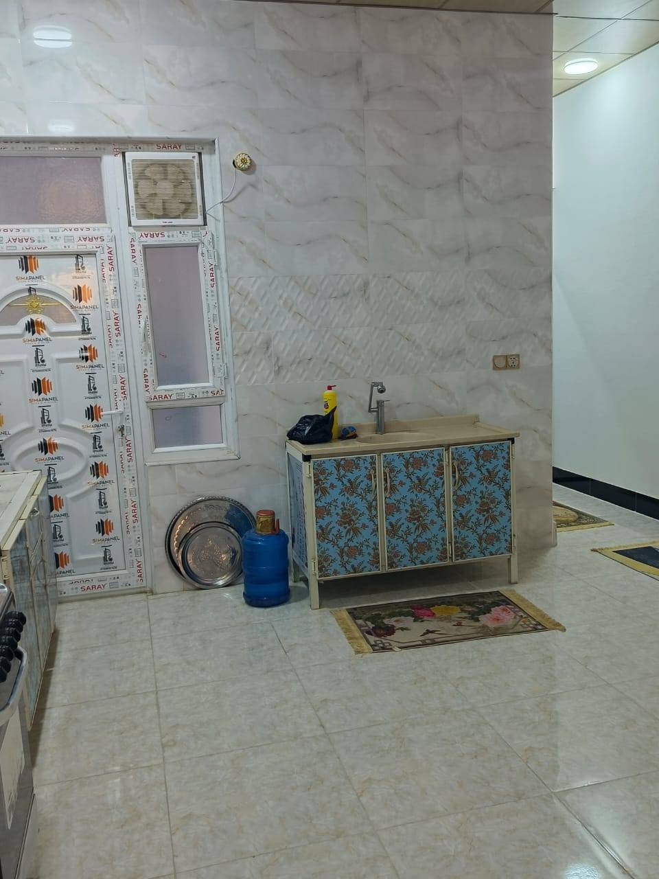 بيت للبيع مساحه 100متر طابق واحد بالجزء الاول الاميري العنوان التحرير الحولي الزراعي للاستفسار الاتصال ***********
